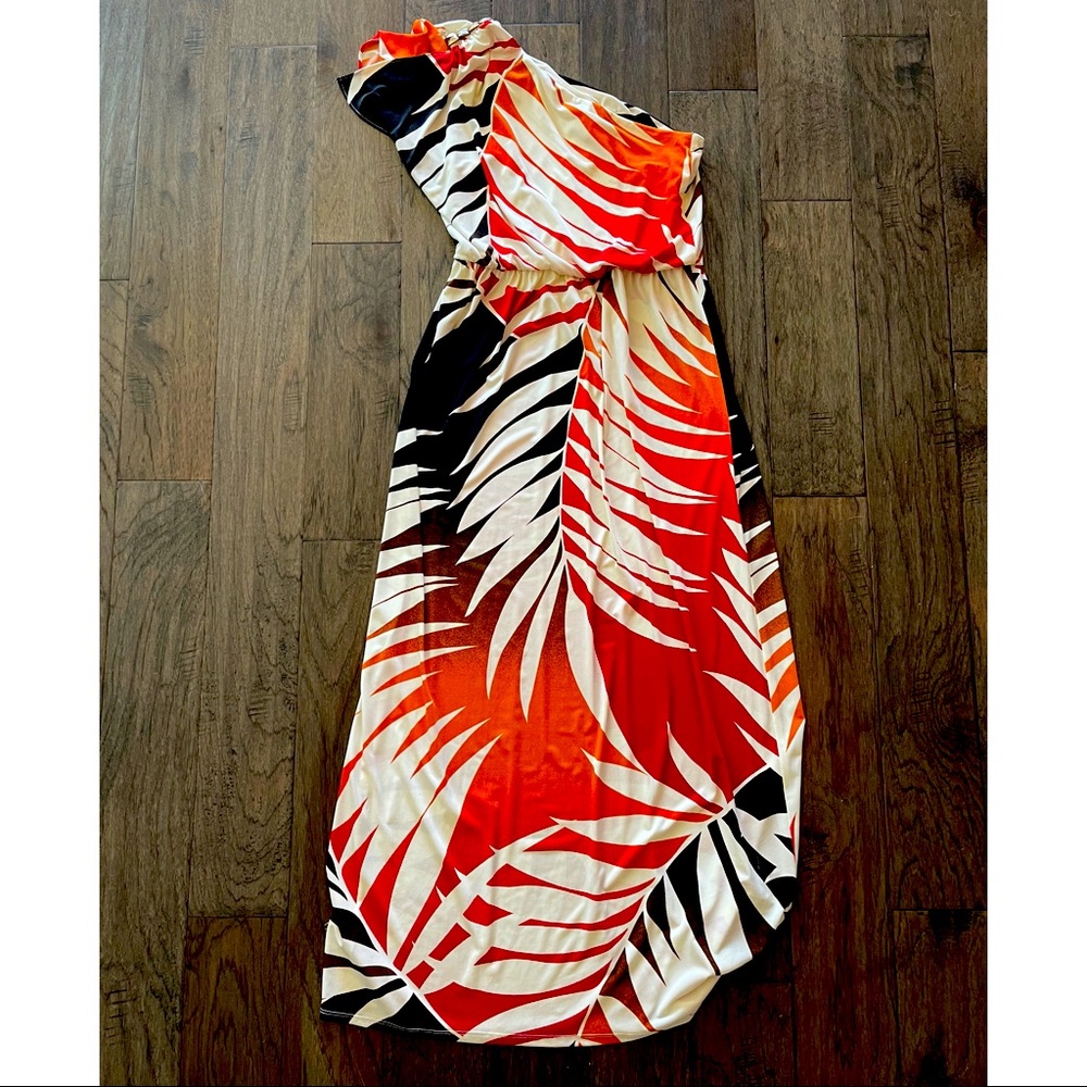 Maxi / One Shoulder Dress - Size 8